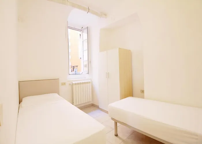 Casa Del Borgo فينالي ليغوري